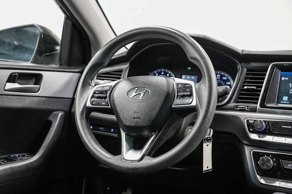 Thumbnail: 2019 Hyundai Sonata - 11