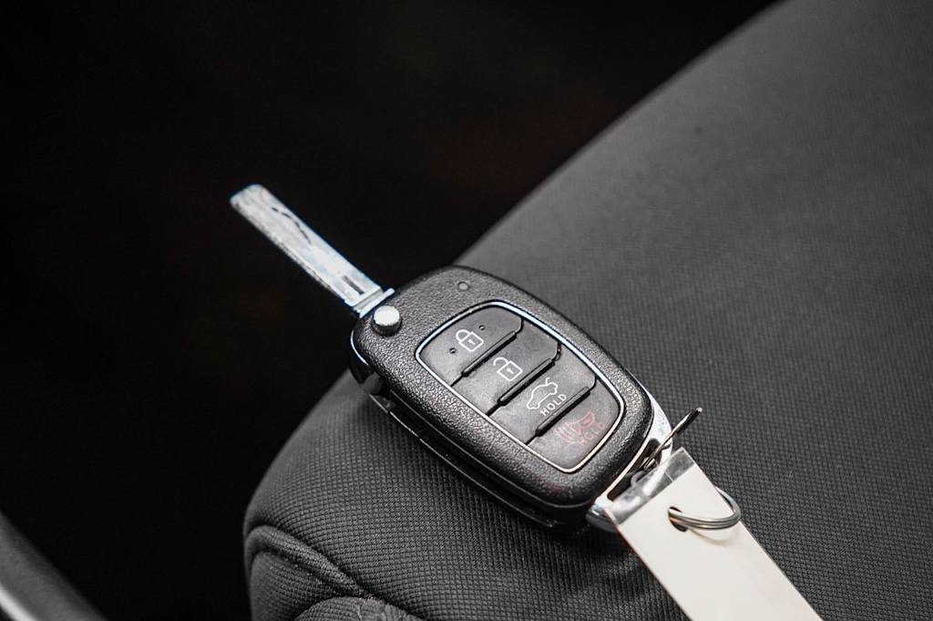 Thumbnail: 2019 Hyundai Sonata - 16