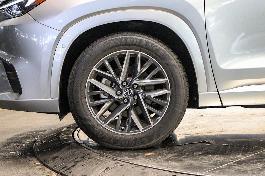 Thumbnail: 2025 Lexus TX - 7