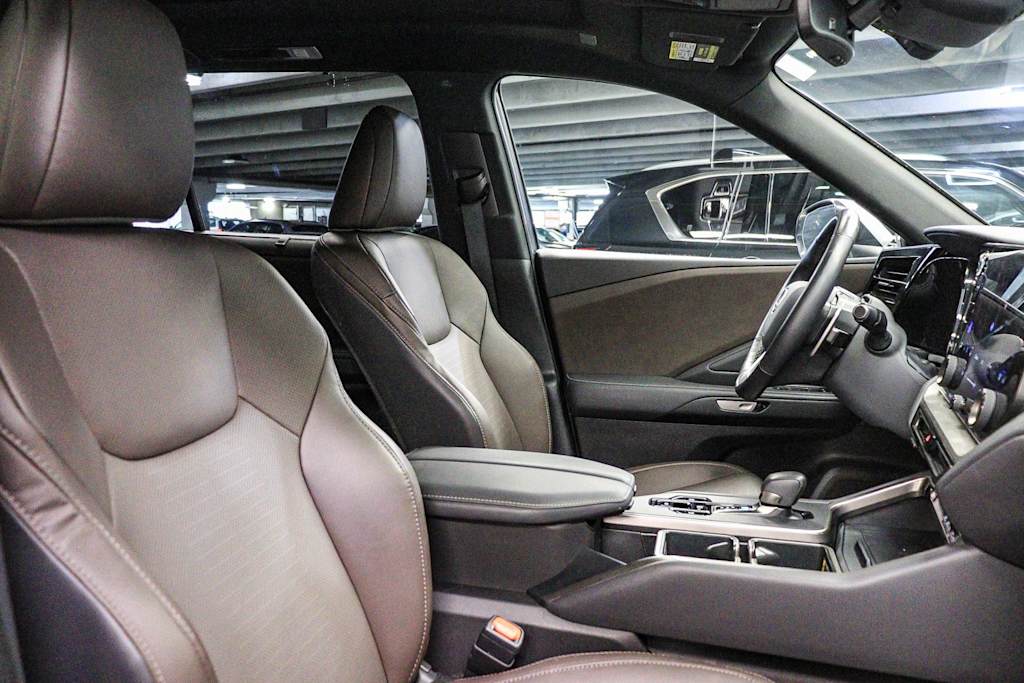 Thumbnail: 2025 Lexus TX - 10