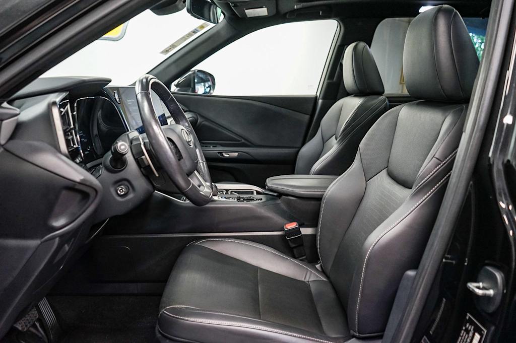 Thumbnail: 2024 Lexus TX - 10