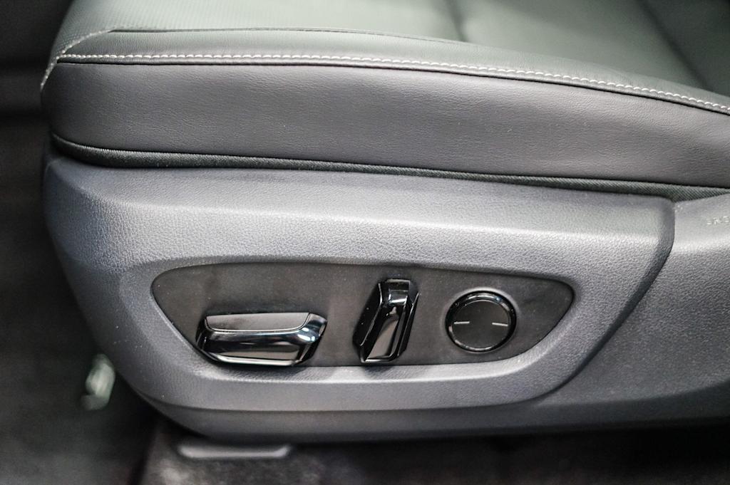 Thumbnail: 2025 Lexus TX - 25