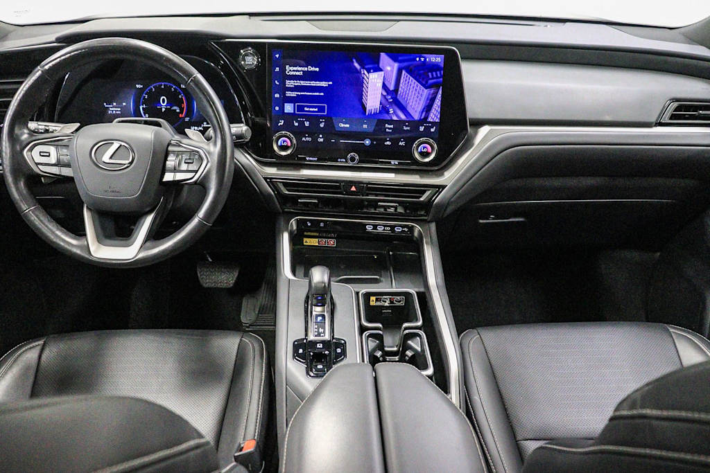 Thumbnail: 2025 Lexus TX - 2