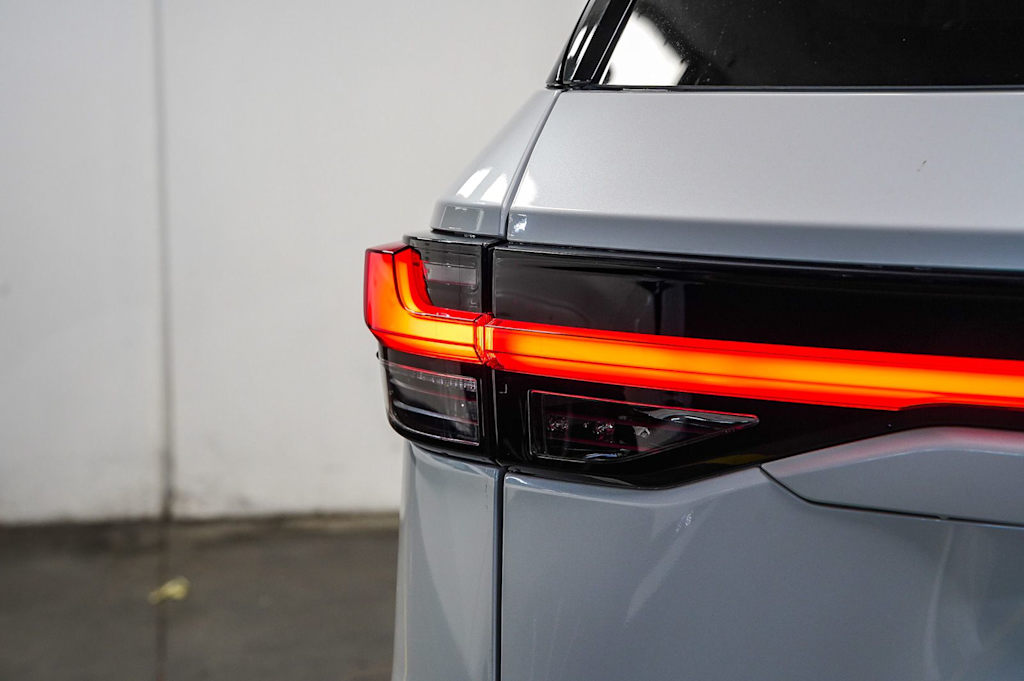 Thumbnail: 2024 Lexus TX - 23