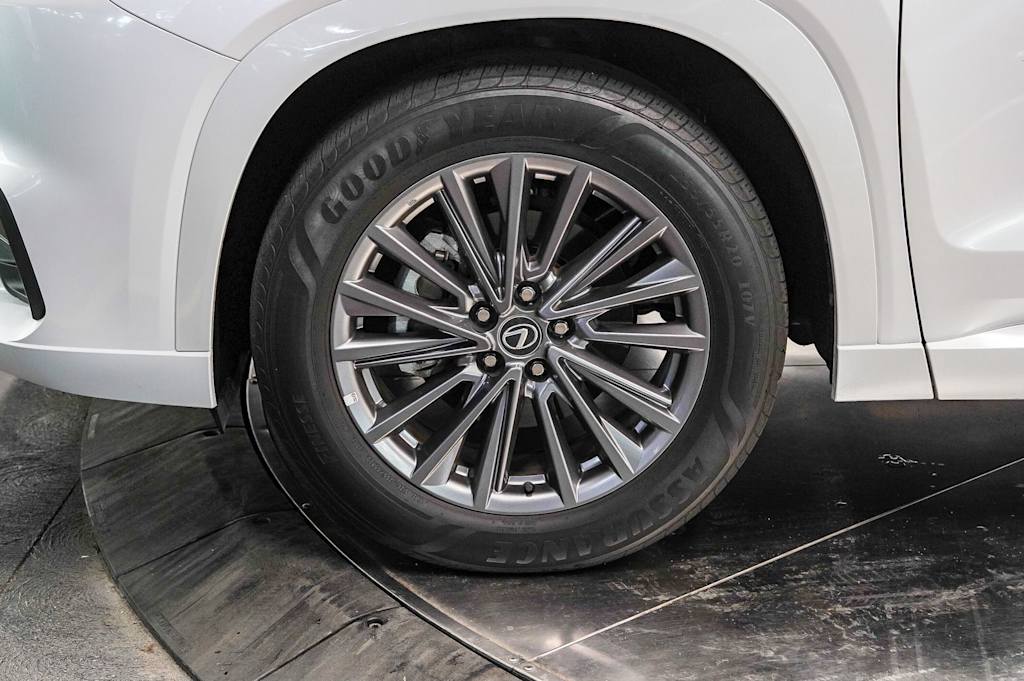Thumbnail: 2024 Lexus TX - 7
