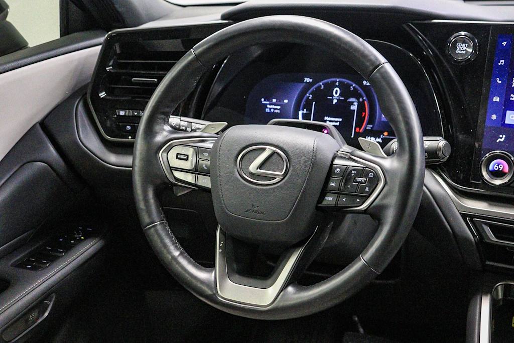 Thumbnail: 2025 Lexus TX - 8