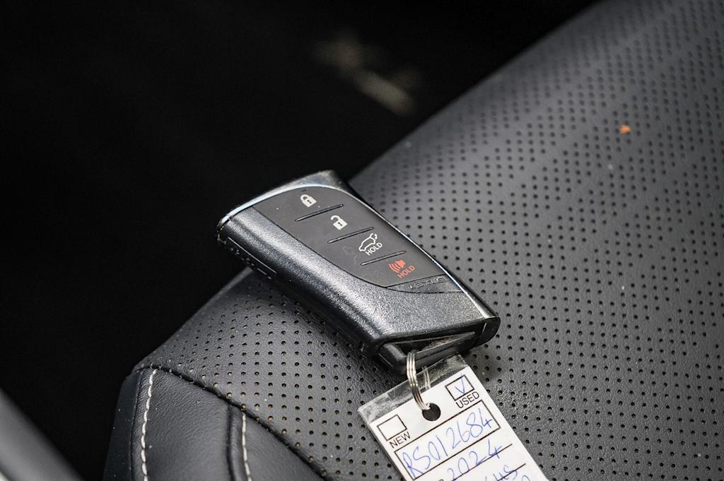 Thumbnail: 2024 Lexus TX - 18