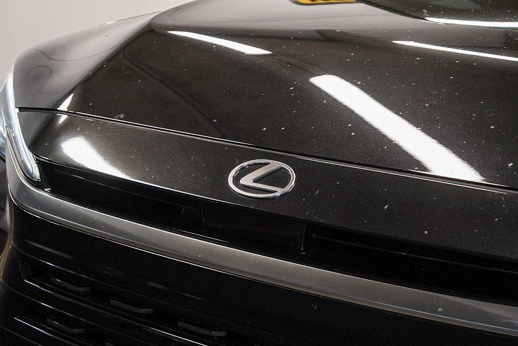 Thumbnail: 2025 Lexus TX - 5