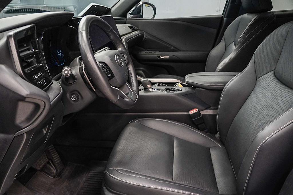 Thumbnail: 2025 Lexus TX - 10