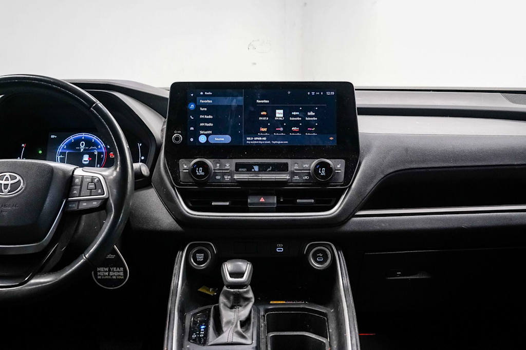 Thumbnail: 2024 Toyota Grand Highlander - 9