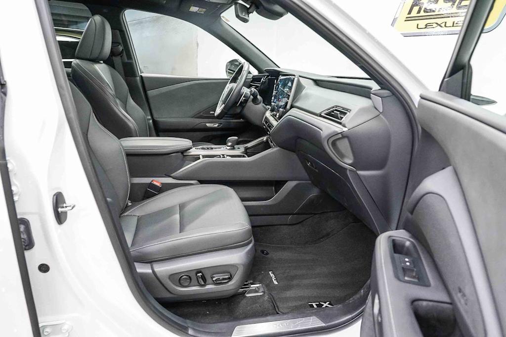 Thumbnail: 2024 Lexus TX - 10