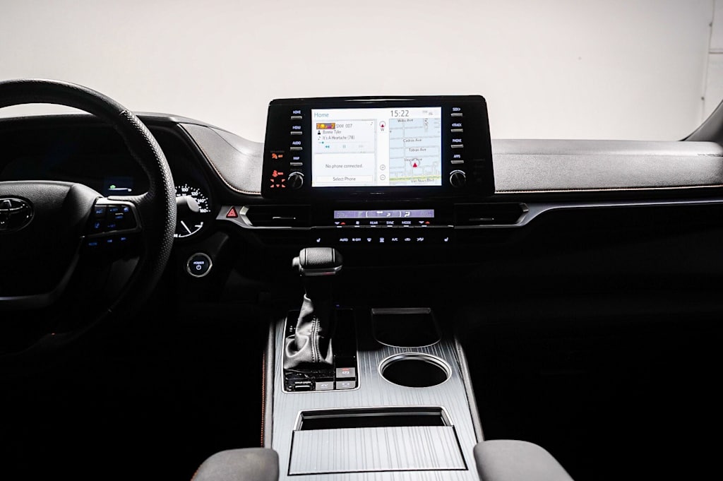 Thumbnail: 2023 Toyota Sienna - 9