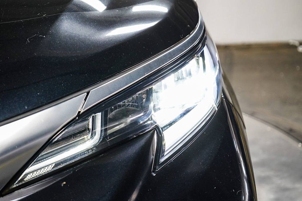 Thumbnail: 2023 Toyota Sienna - 20