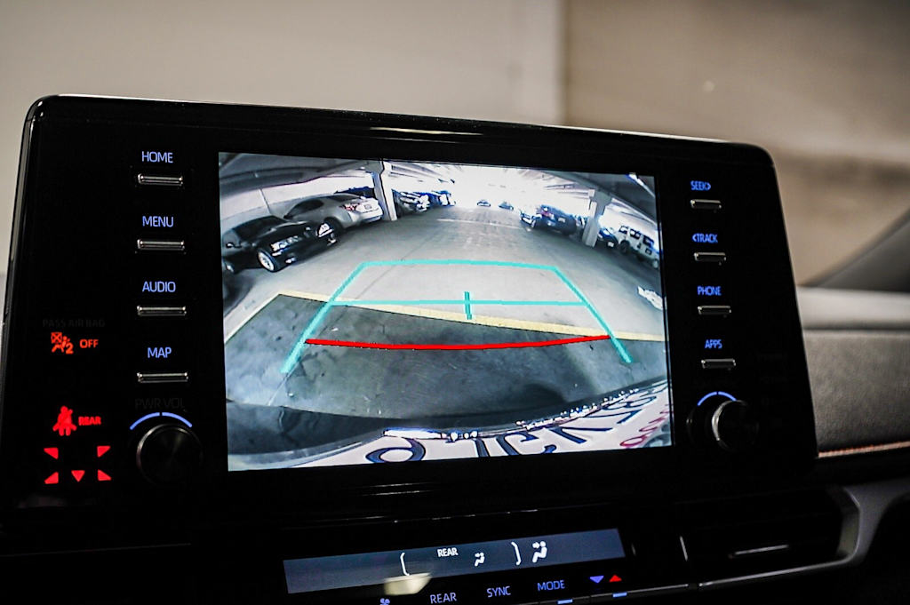 Thumbnail: 2023 Toyota Sienna - 28