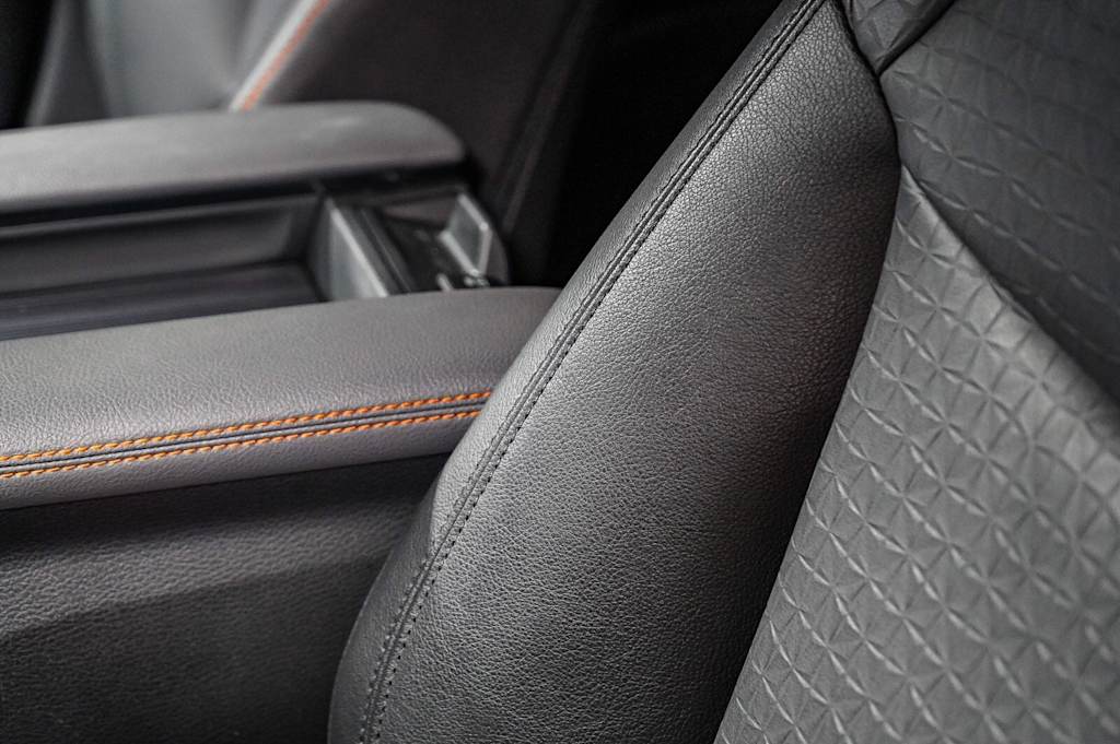 Thumbnail: 2023 Toyota Sienna - 24