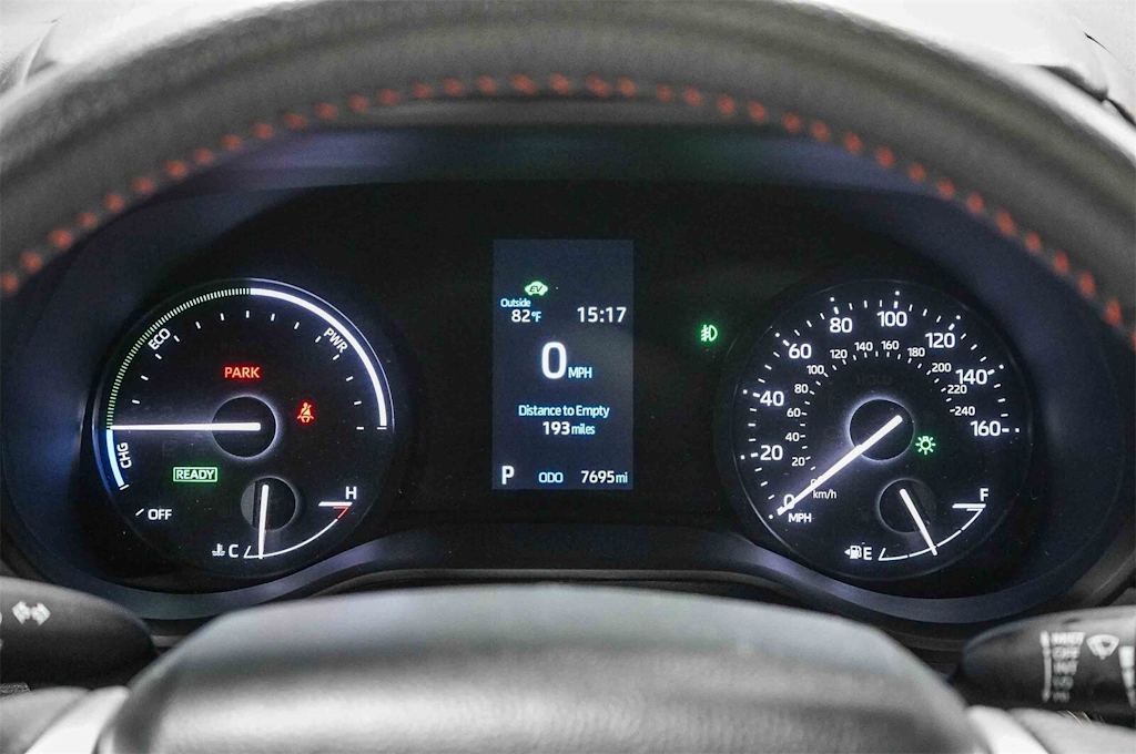 Thumbnail: 2023 Toyota Sienna - 16