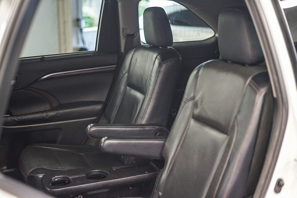 Thumbnail: 2014 Toyota Highlander - 11