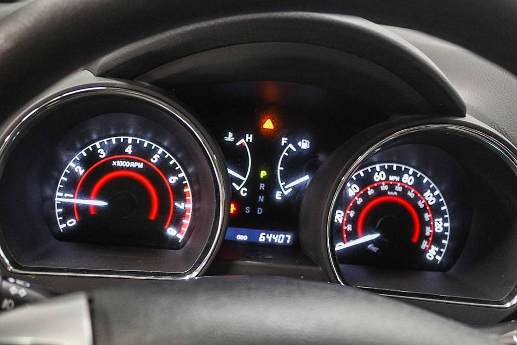 Thumbnail: 2012 Toyota Highlander - 15