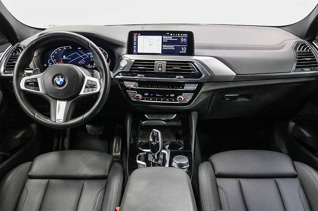 Thumbnail: 2021 BMW X4 - 2