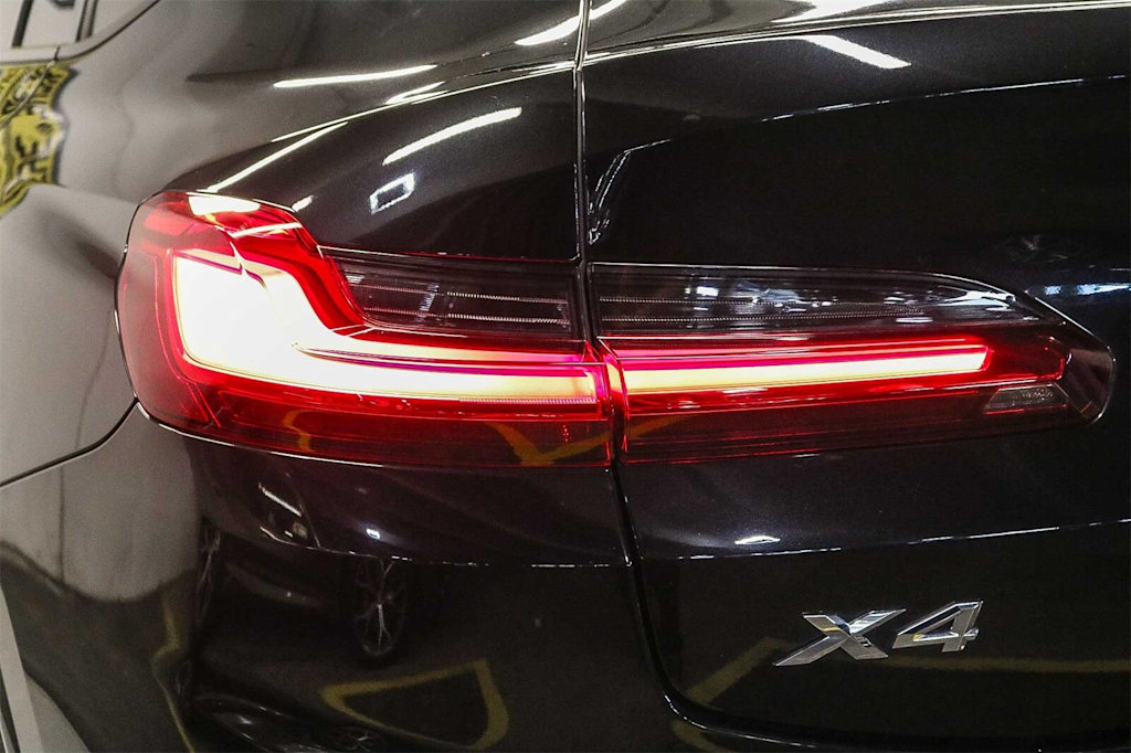 Thumbnail: 2021 BMW X4 - 22