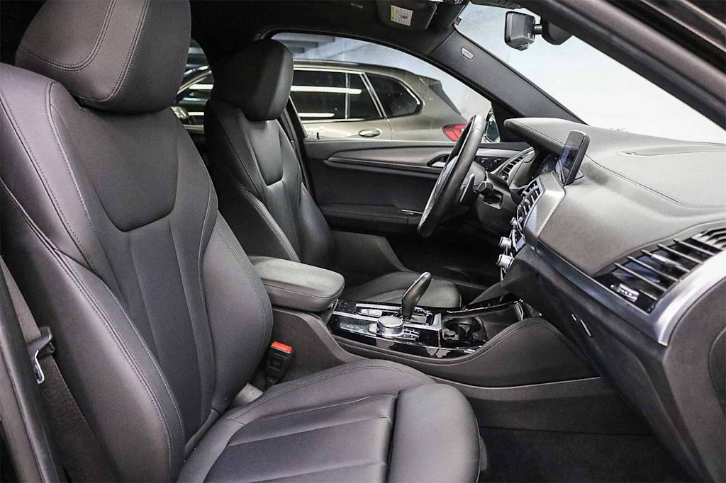 Thumbnail: 2021 BMW X4 - 9