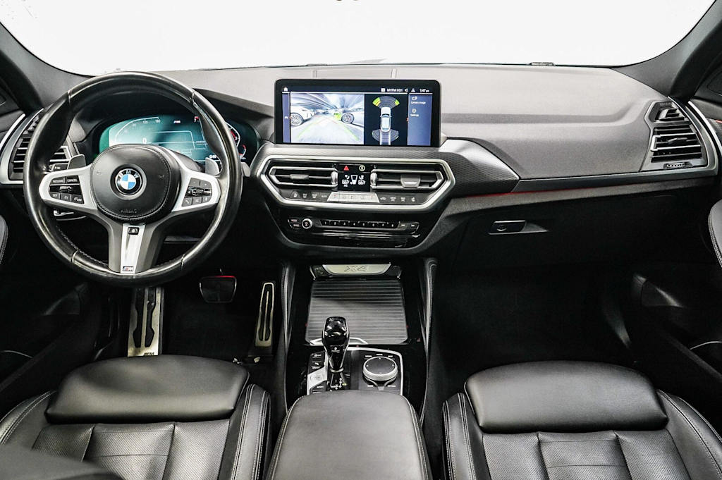 Thumbnail: 2022 BMW X4 - 2