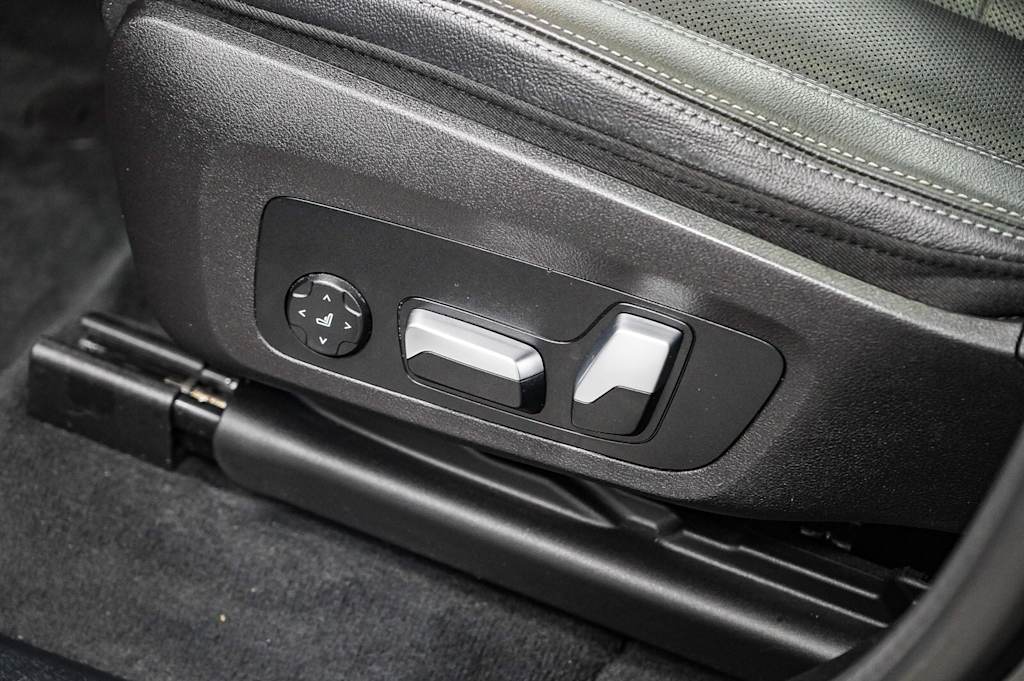 Thumbnail: 2022 BMW X4 - 27