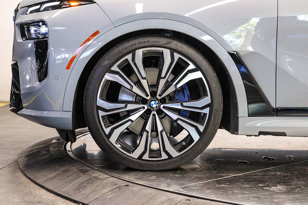 Thumbnail: 2024 BMW X7 - 6