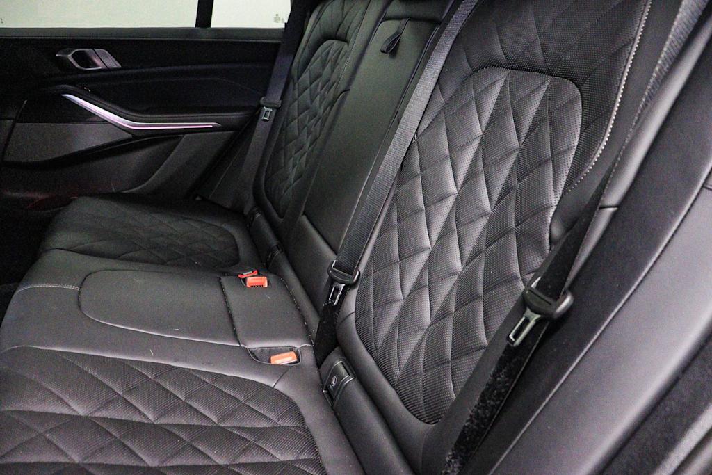 Thumbnail: 2026 BMW X5 - 10