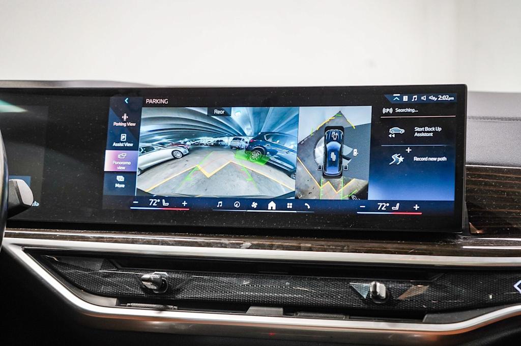 Thumbnail: 2024 BMW X6 - 15