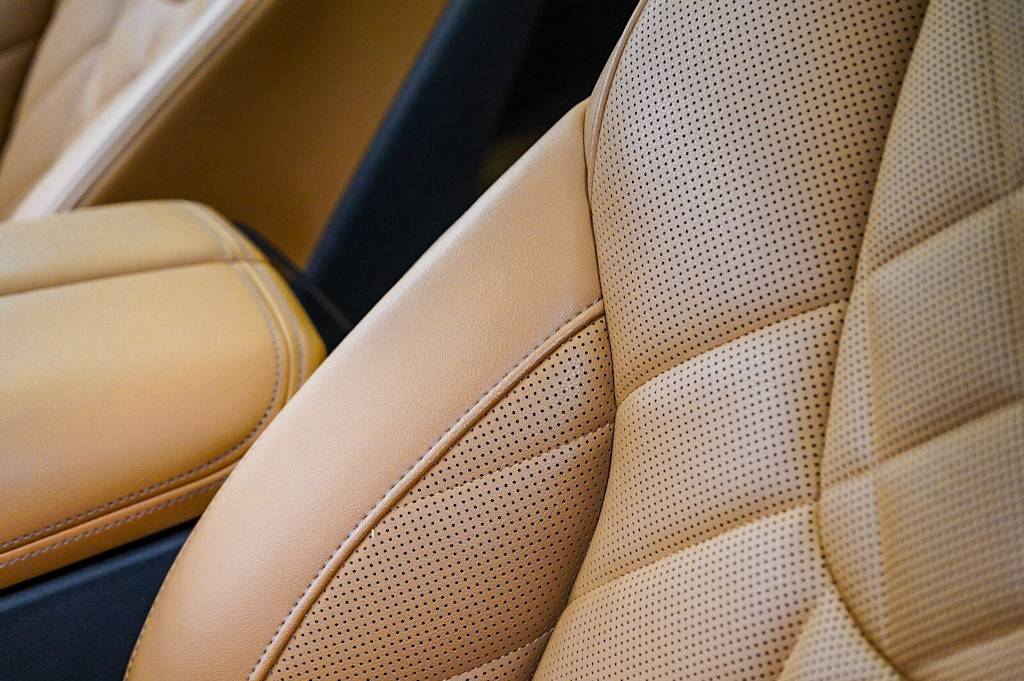 Thumbnail: 2024 BMW X6 - 25