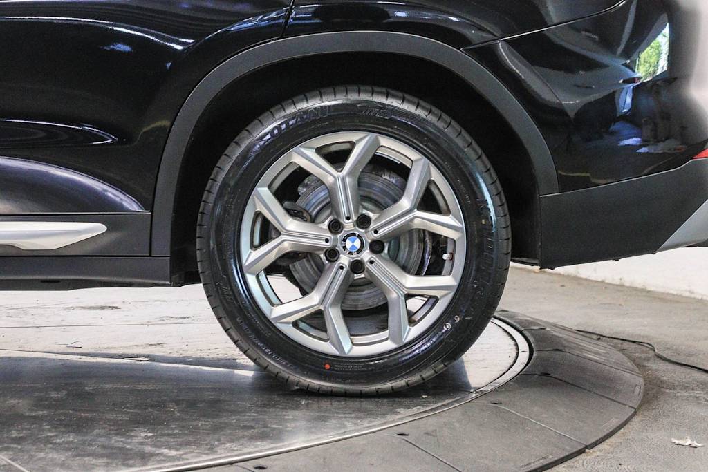 Thumbnail: 2024 BMW X3 - 24