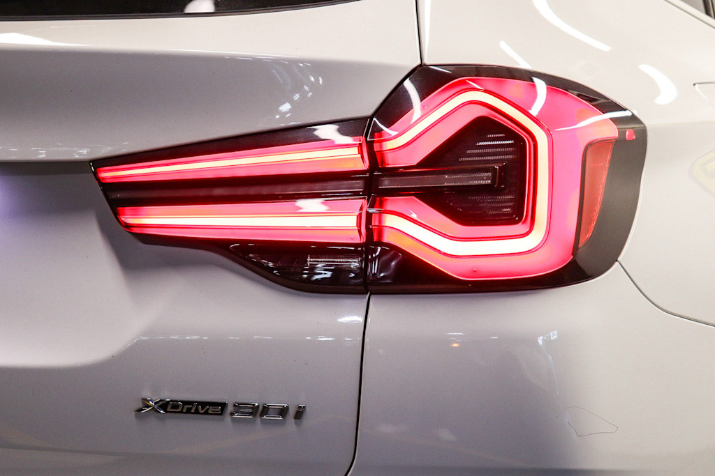 Thumbnail: 2023 BMW X3 - 19