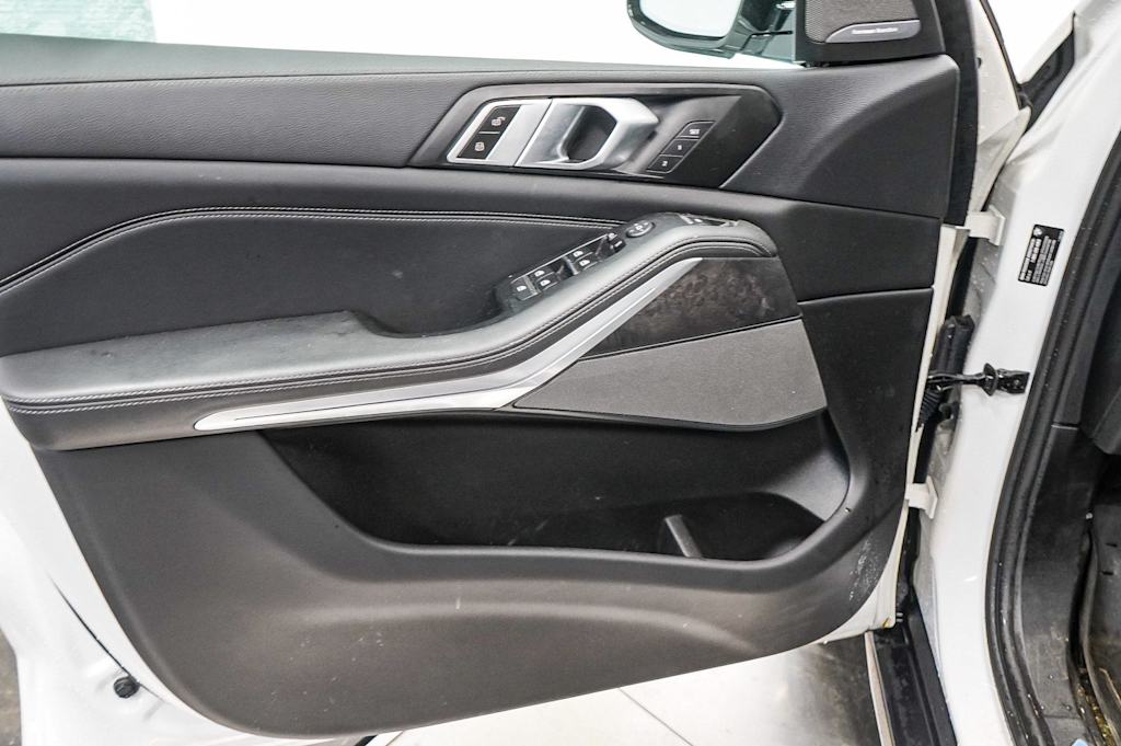 Thumbnail: 2023 BMW X5 - 26