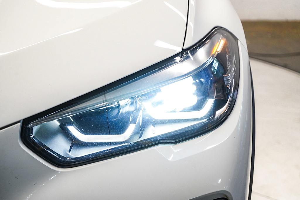 Thumbnail: 2023 BMW X5 - 21