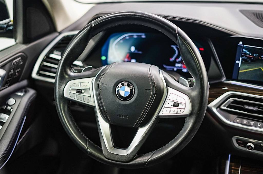 Thumbnail: 2020 BMW X7 - 12