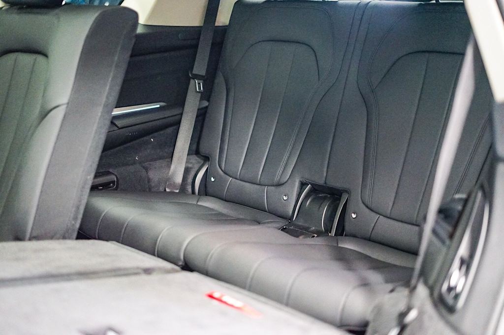 Thumbnail: 2020 BMW X7 - 25