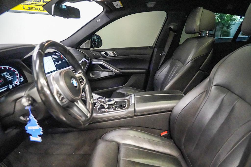 Thumbnail: 2021 BMW X6 - 11