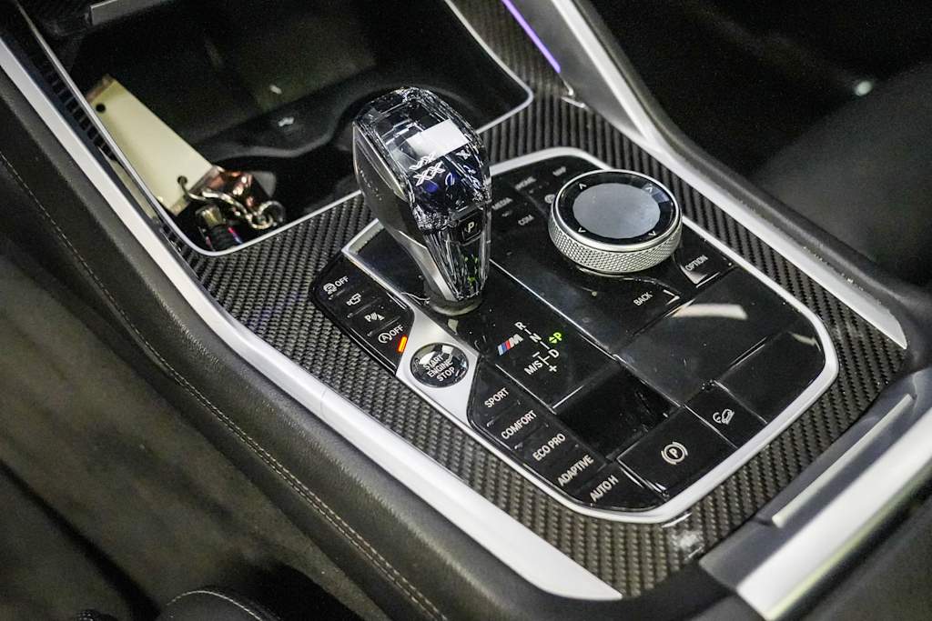Thumbnail: 2021 BMW X6 - 22