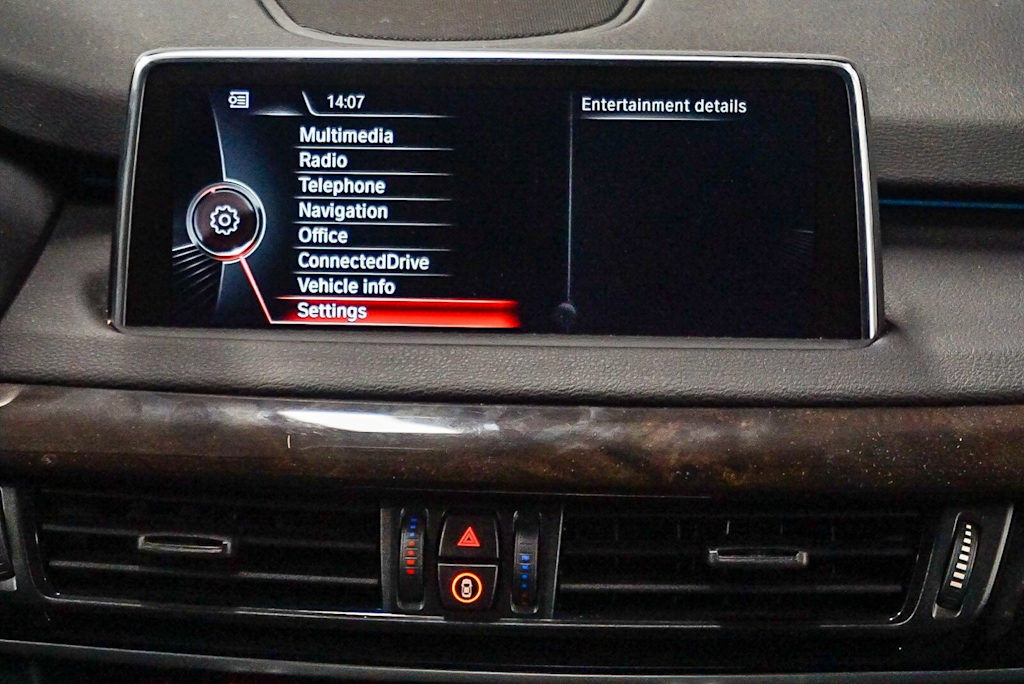 Thumbnail: 2016 BMW X5 - 14