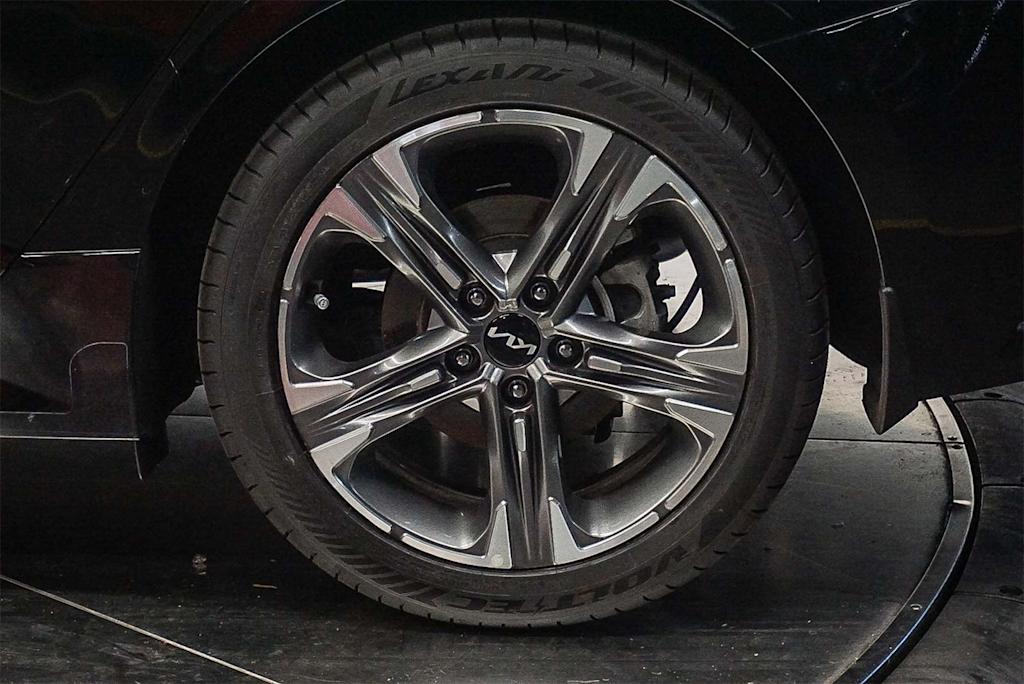 Thumbnail: 2024 Kia K5 - 19