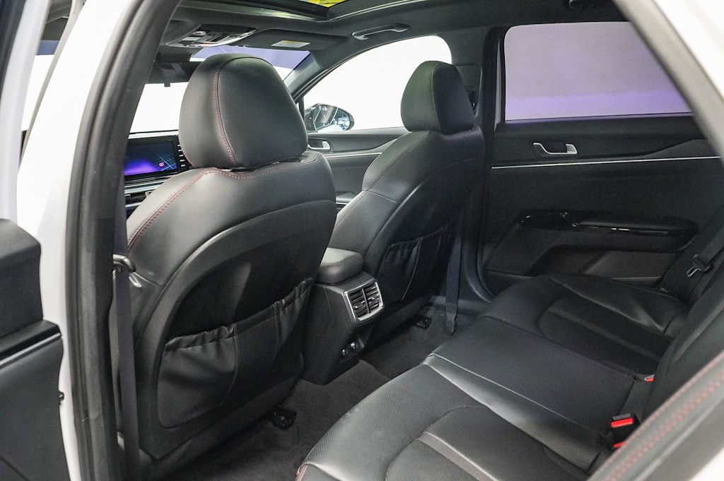 Thumbnail: 2024 Kia K5 - 12