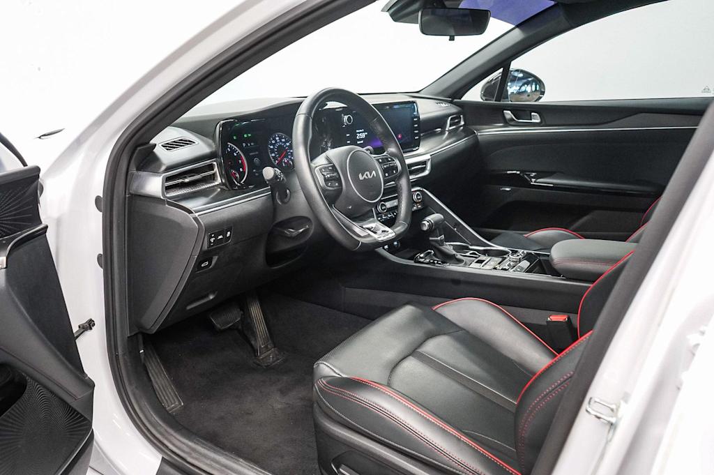 Thumbnail: 2024 Kia K5 - 14
