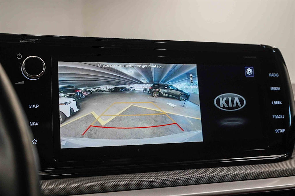 Thumbnail: 2021 Kia K5 - 28