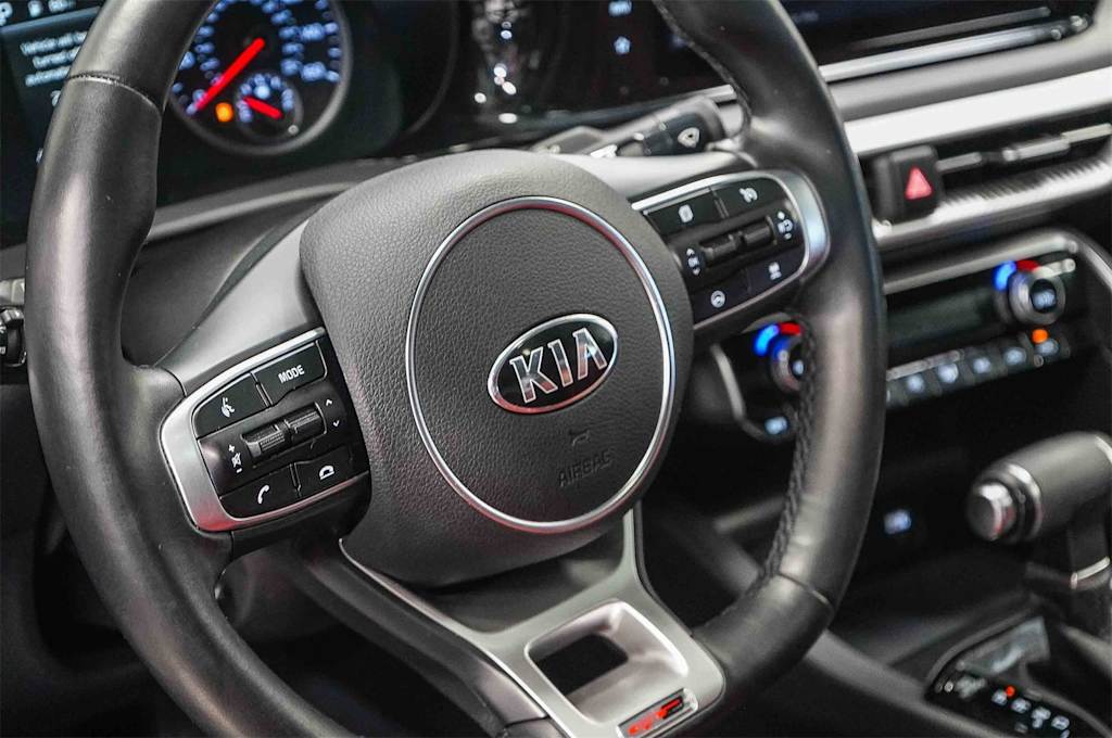 Thumbnail: 2021 Kia K5 - 25