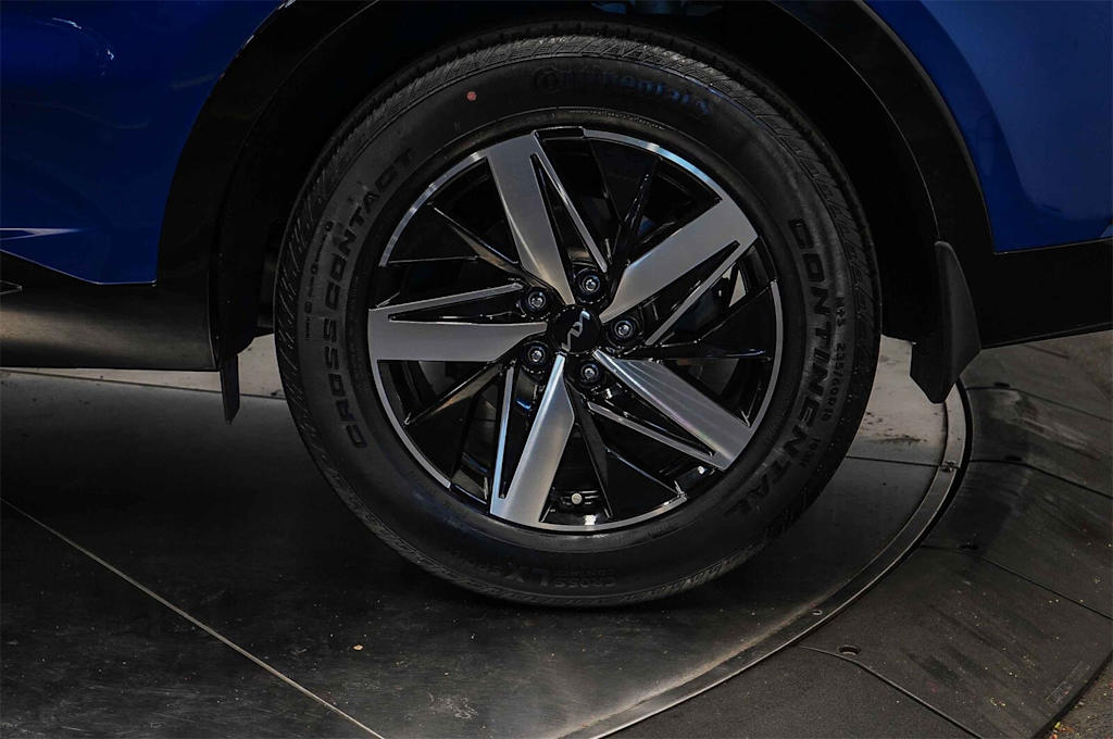 Thumbnail: 2022 Kia Sorento - 23