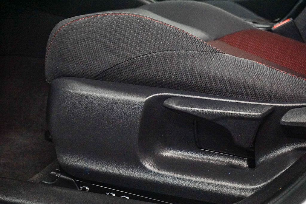 Thumbnail: 2024 Toyota Corolla - 25