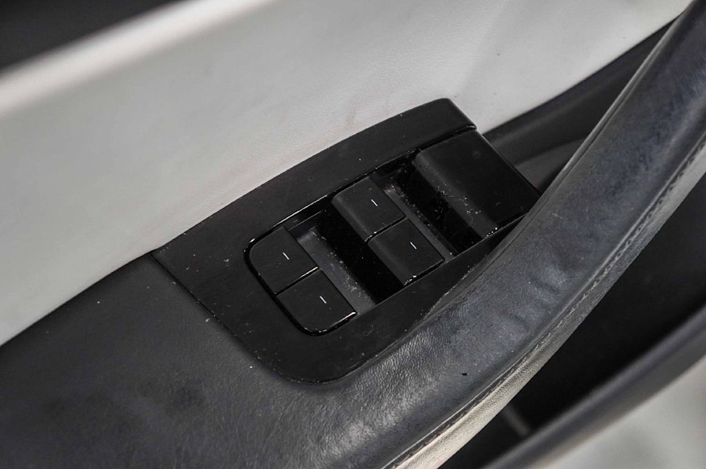 Thumbnail: 2020 Tesla Model 3 - 19