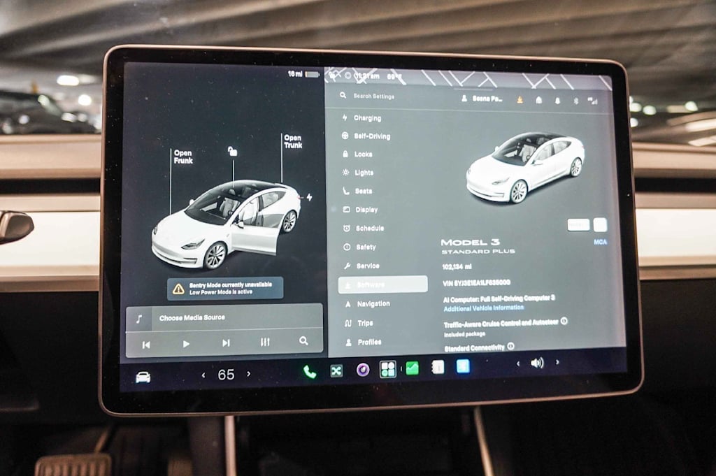Thumbnail: 2020 Tesla Model 3 - 21