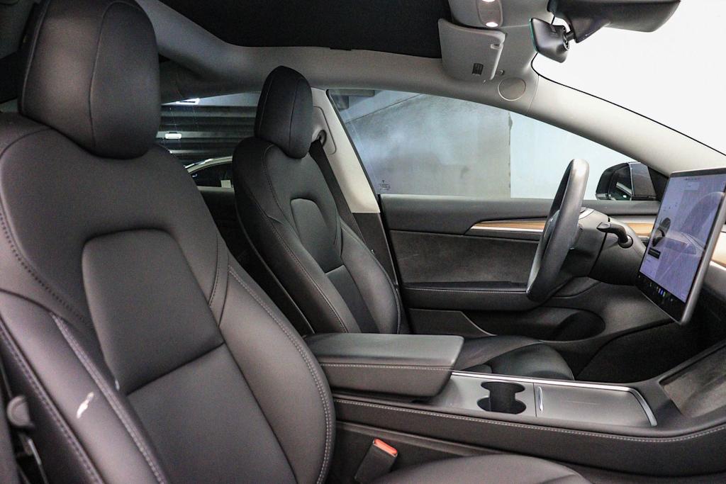 Thumbnail: 2022 Tesla Model 3 - 10